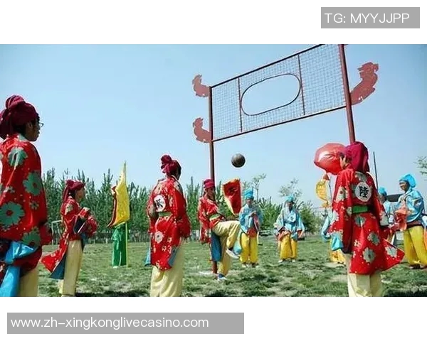 蹴鞠与现代足球的渊源探讨及其文化意义分析